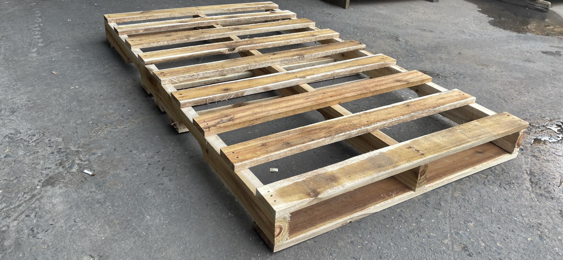 Đóng Pallet Gỗ 1000x1700 – Pallet Gỗ Đồng Nai Chất Lượng Tốt Giá Rẻ